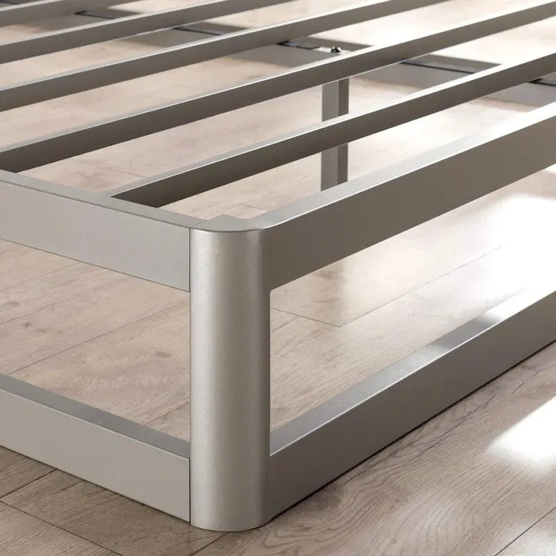 Base de cama de plataforma moderna de perfil bajo de metal resistente tamaño queen